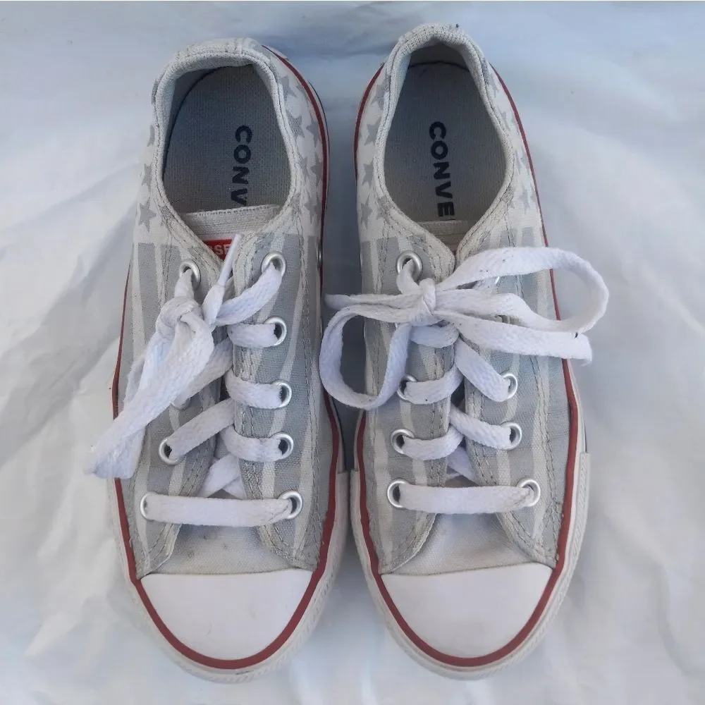 Converse Kids size 13 Chuck Taylor American Flag Stars Stripes